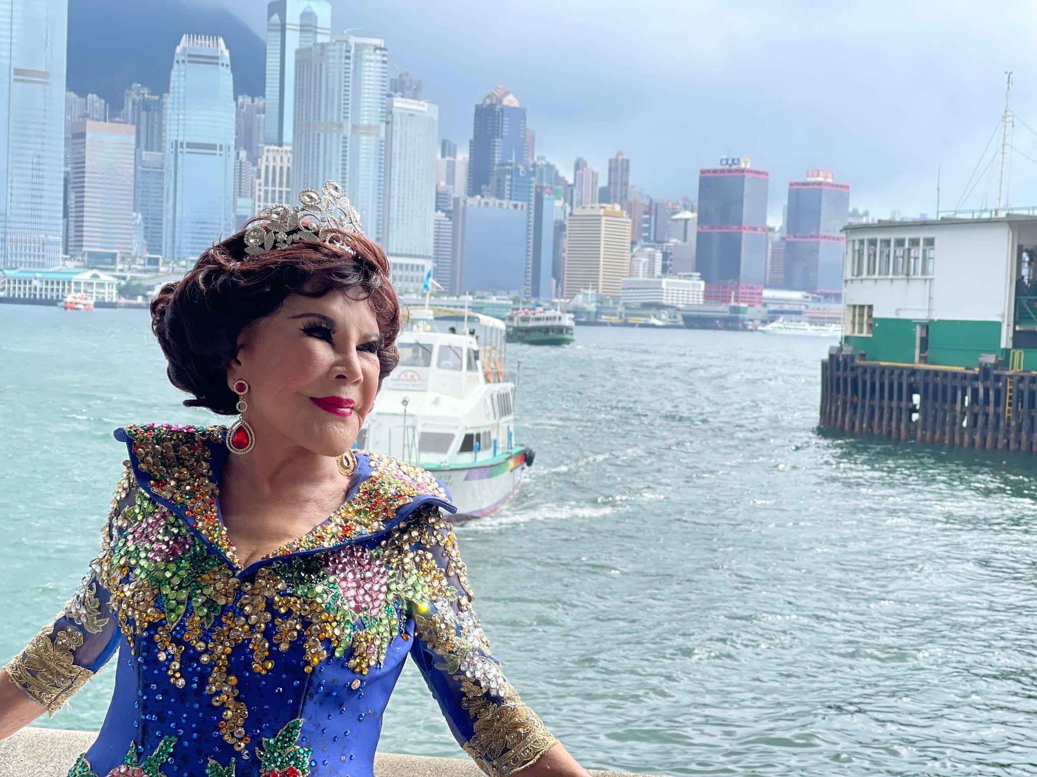 黃夏蕙離港在即,近日不時發文抒發不捨之情。