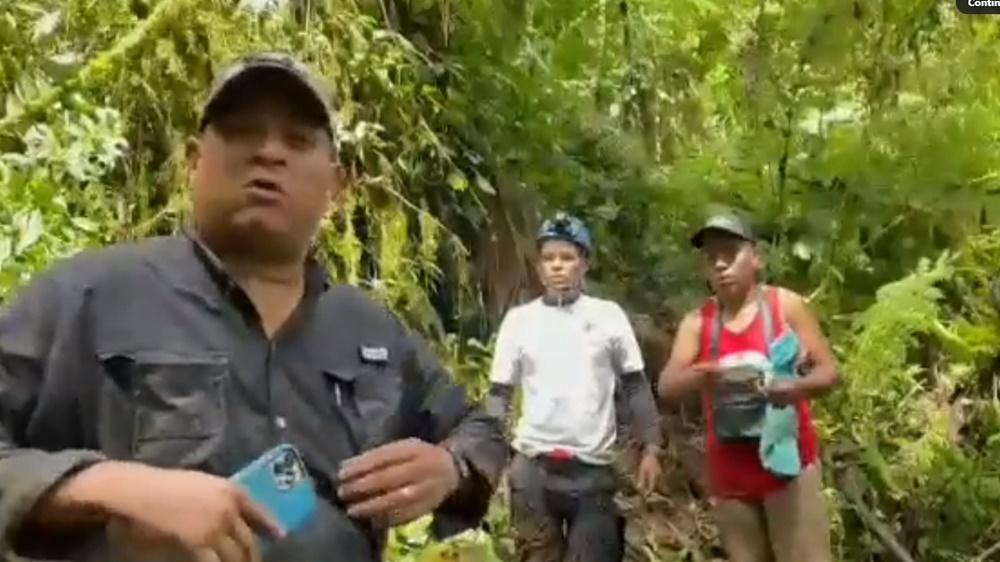 Dimitri Flores說,現場有人的腿和膊頭斷了,希望當局能盡快派人救援。(Twitter)