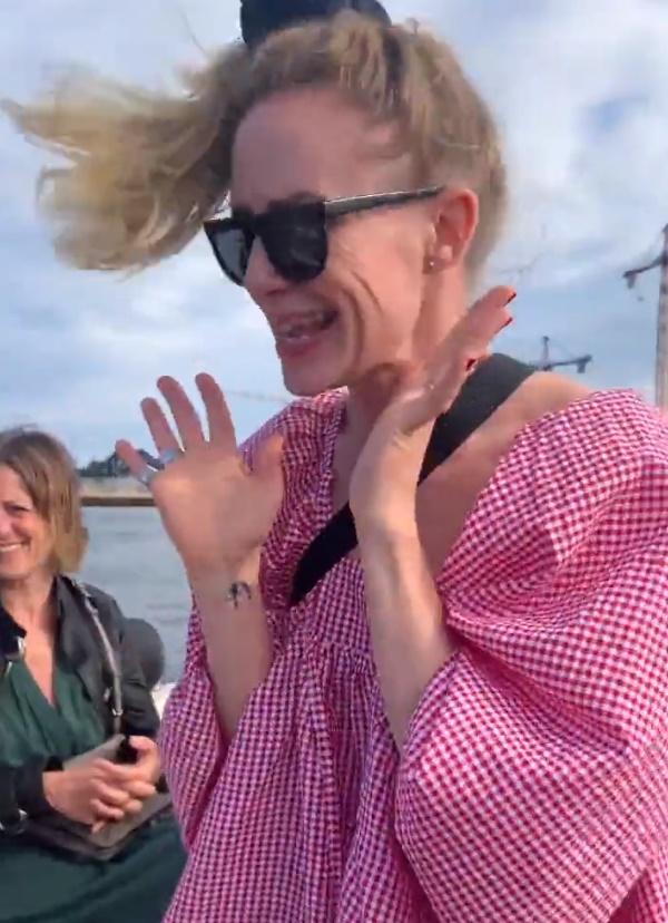 不少網民上載跳舞片聲援馬林。(Twitter)