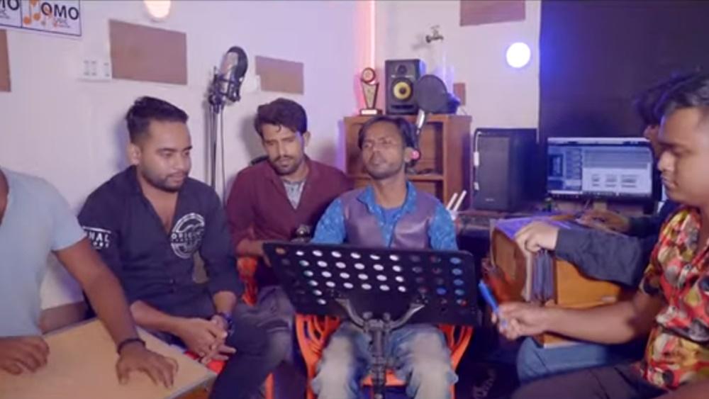 Hero Alom的影片不外乎面對鏡頭擺出甫士或舞蹈,加上簡單視覺效果,或與樂團jam歌之類。(YouTube)