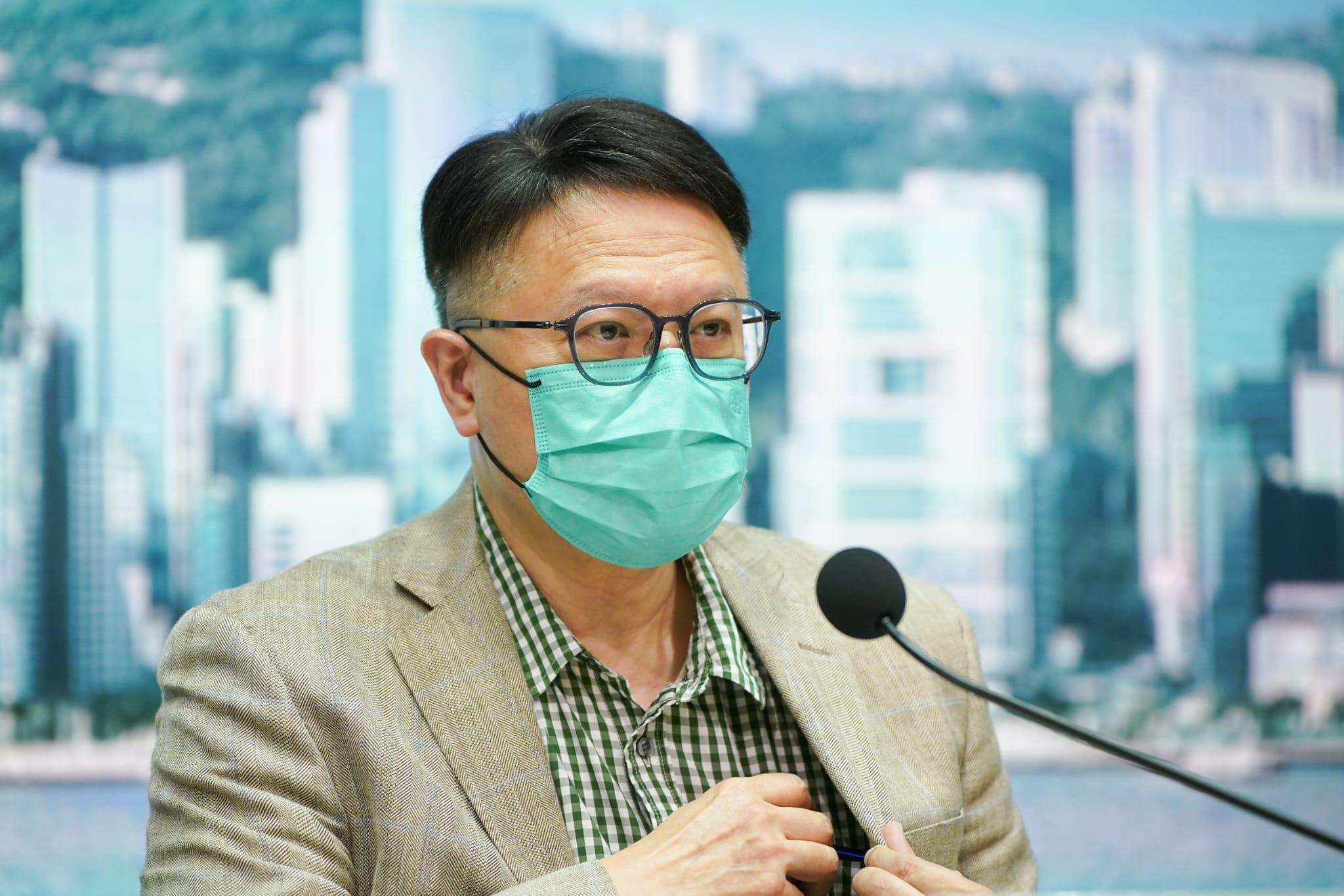 許樹昌指,兩款疫苗都是可以產生免疫力及無新的安全顧慮。(李睿哲攝)