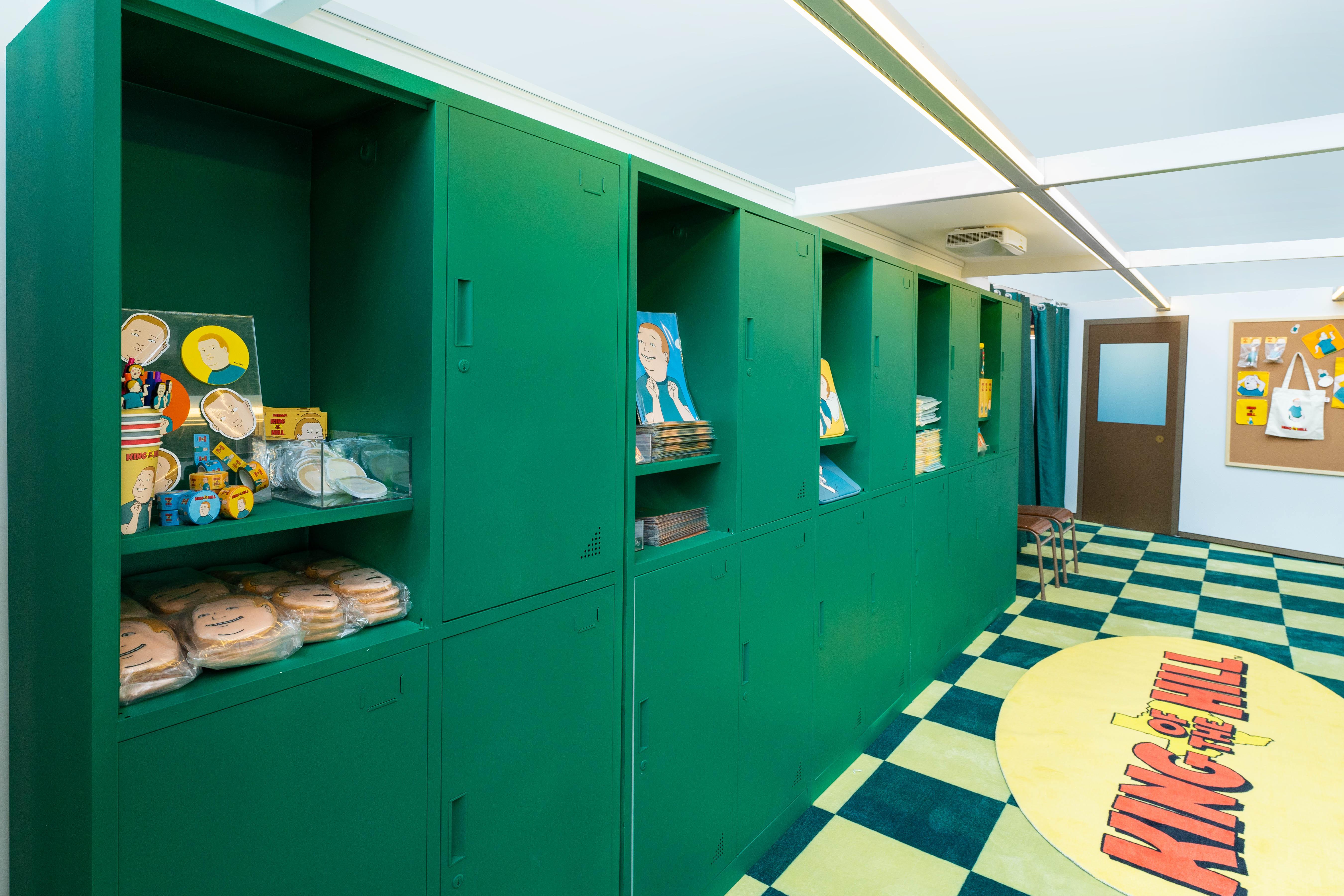 Bobby初中校園走廊打卡位