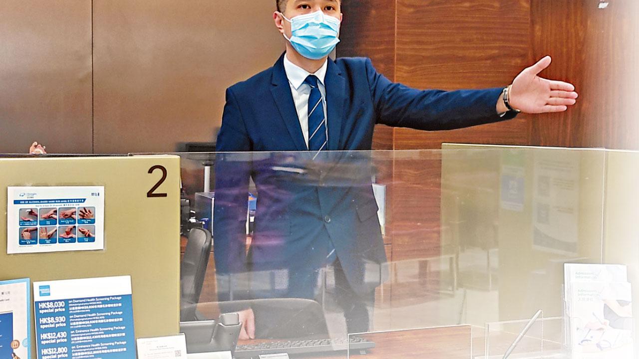 笑言慶幸疫情前跳槽 酒店接待員轉戰醫療