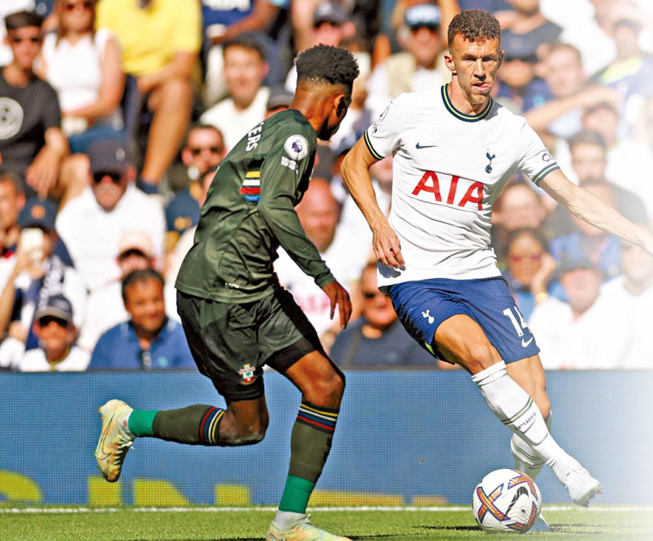 英超3輪頭場激戰 熱刺強勢鬥「葡狼」