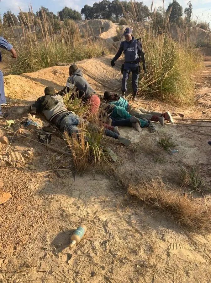 部分疑犯被捕。(互聯網)