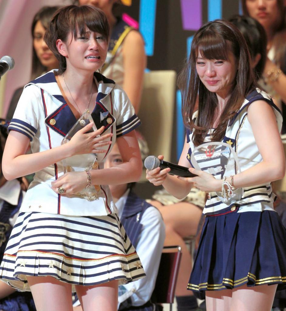 大島優子與AKB首代一姐前田敦子,當年的人氣鬥得難分難解。