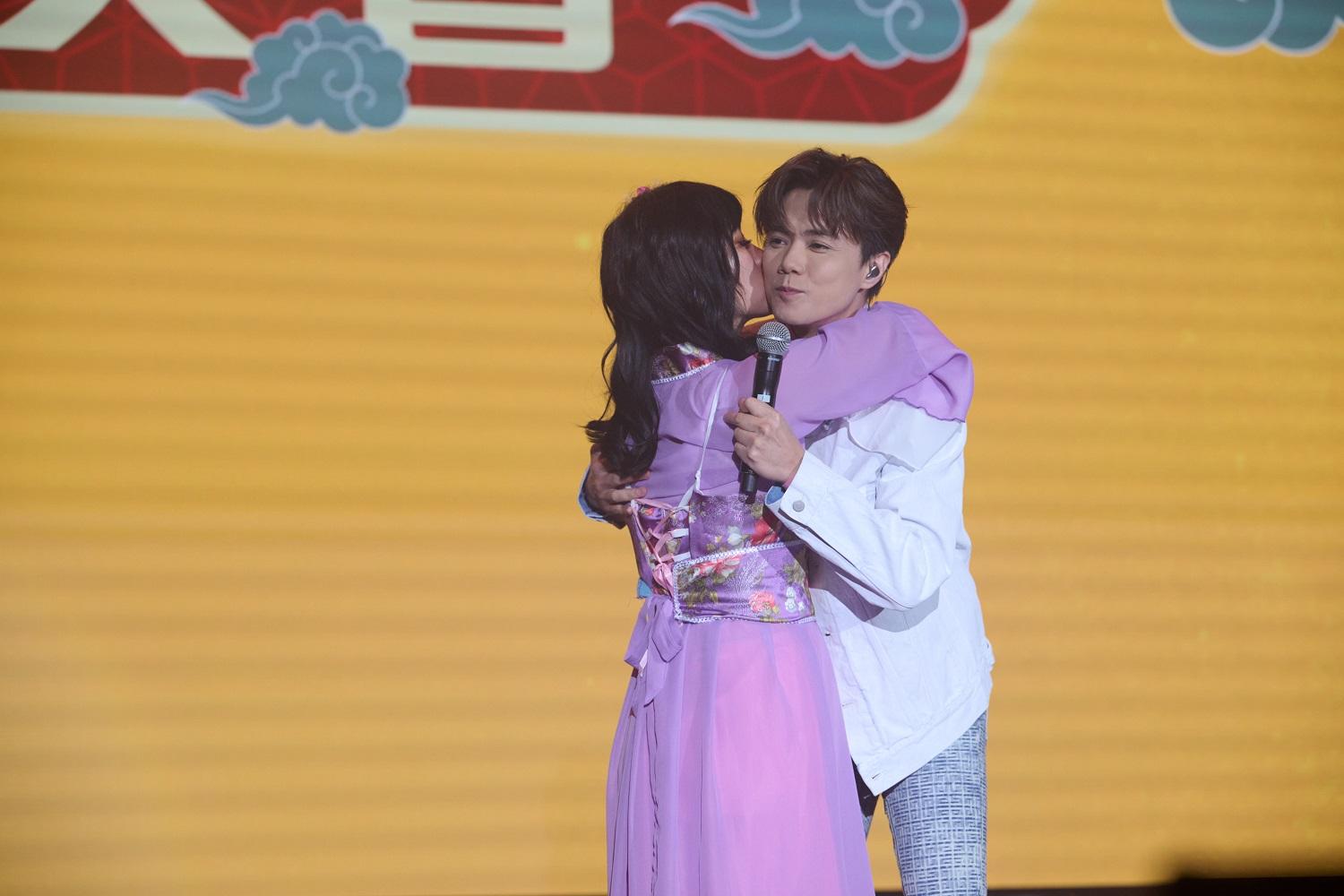 七師傅不停錫軒仔。