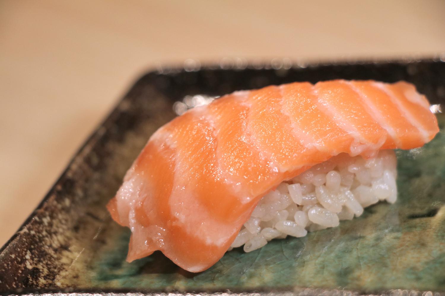 乾杯三文魚 ($38)