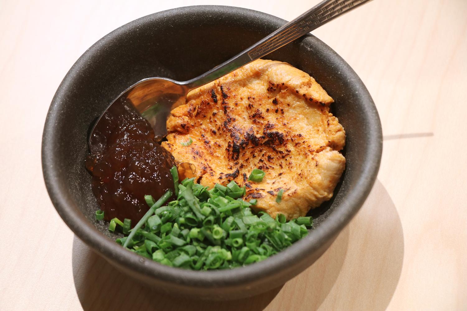 灸烤鮟鱇魚肝拌柚子醋啫喱 ($38)