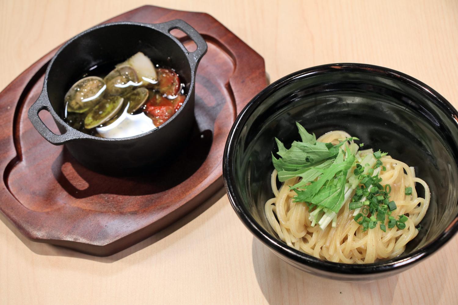 更可以$28追加拌麵,將羅勒醬蒜香橄欖油加入拌麵一起吃,鮮香十足!