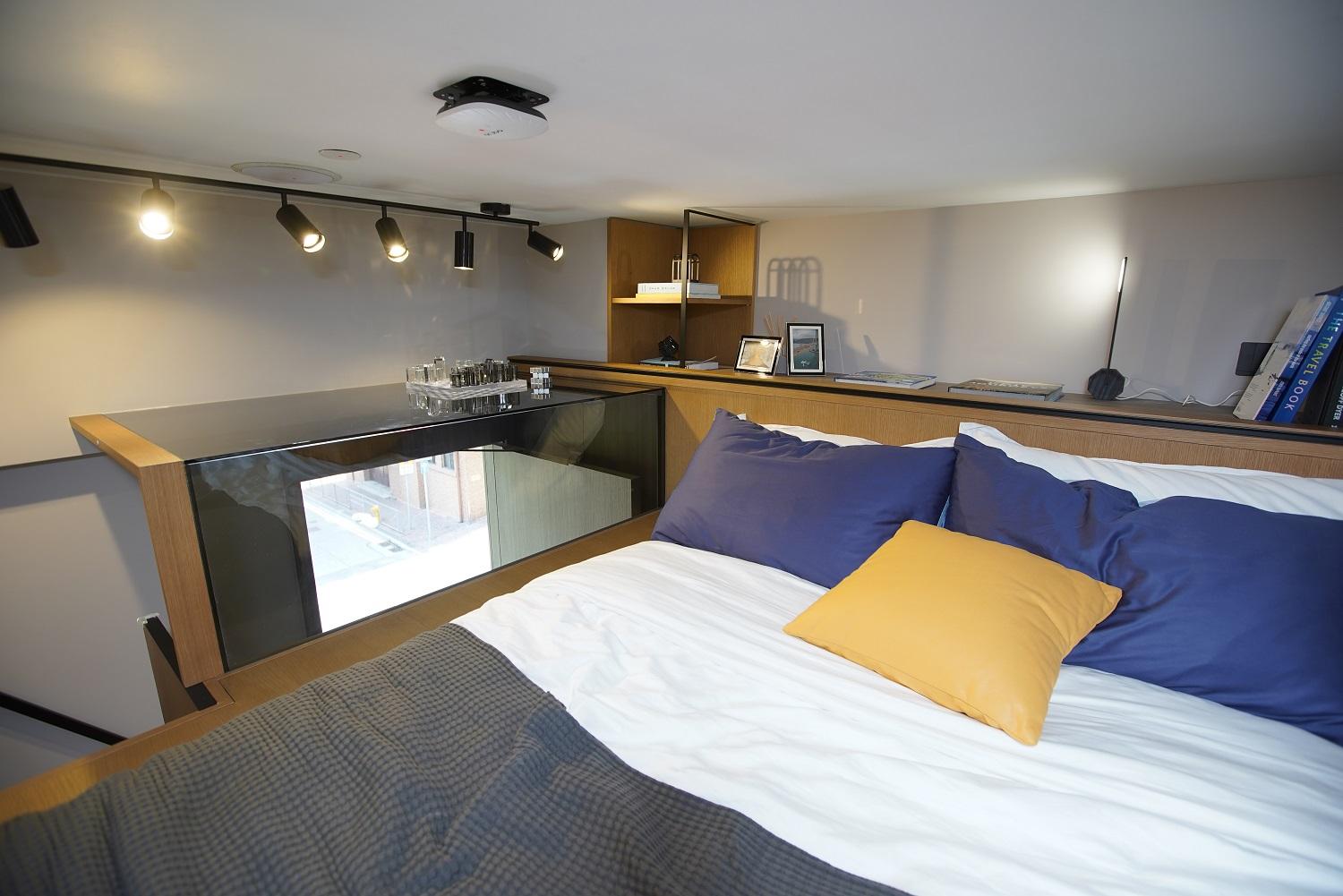 大角咀新盤|Larchwood開放式示位 樓高3.5米分隔上下層娛樂區及寢區