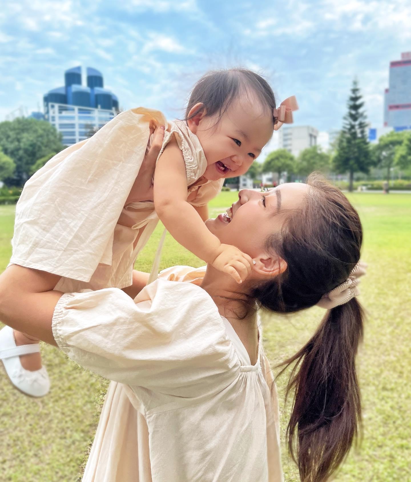 初為人母的余香凝難忘囡囡首次叫自己做「媽媽」的一刻。