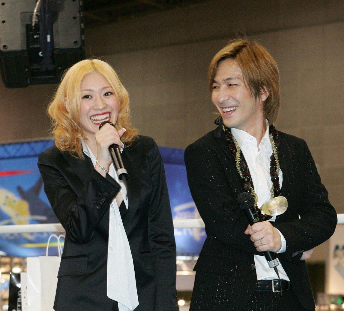 globe主唱KEIKO是小室第三任妻子,因男方爆出婚外情而不歡而散。