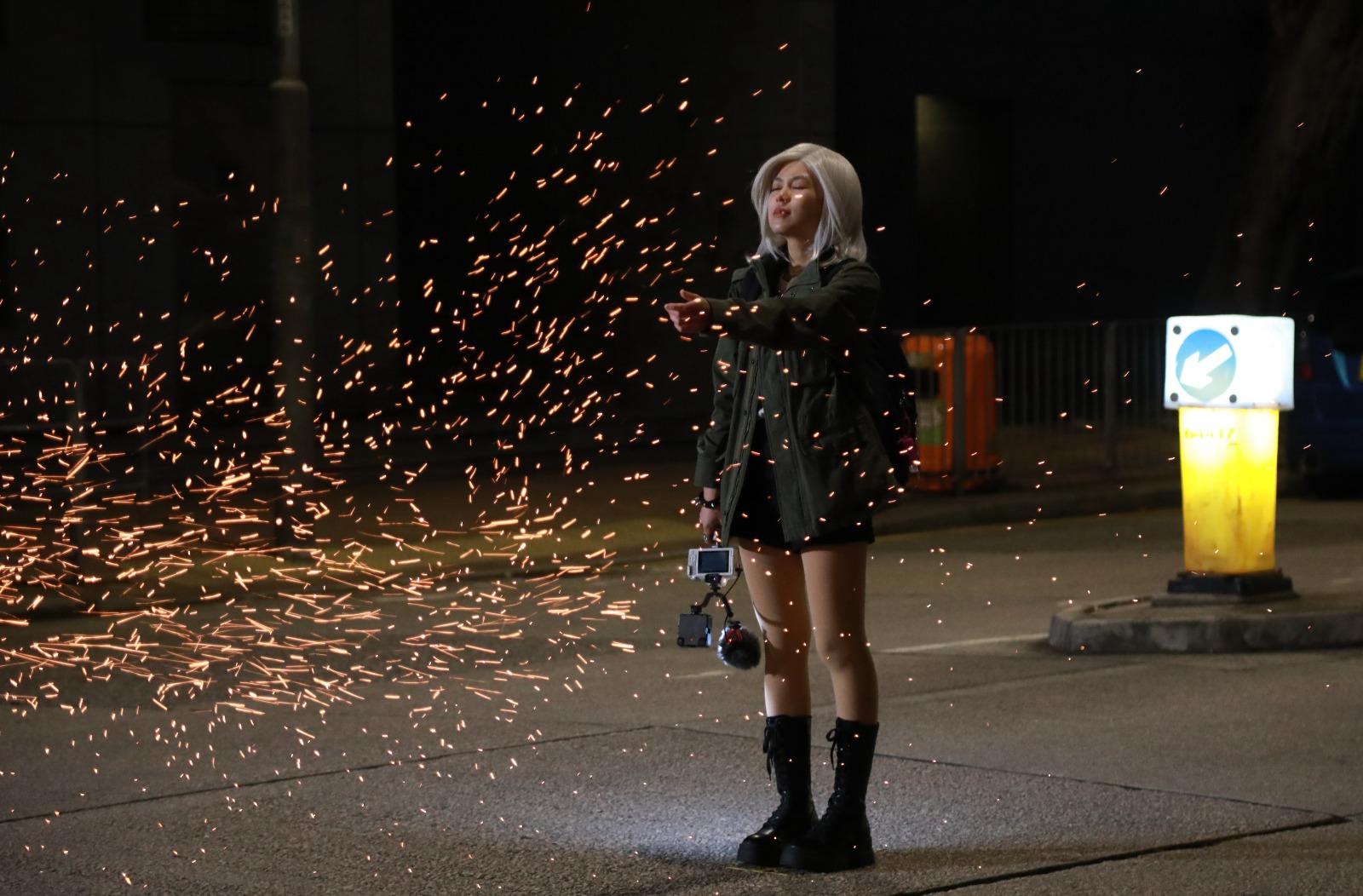 蘇麗珊無懼正面噴來的火花,當時她表現淡定。