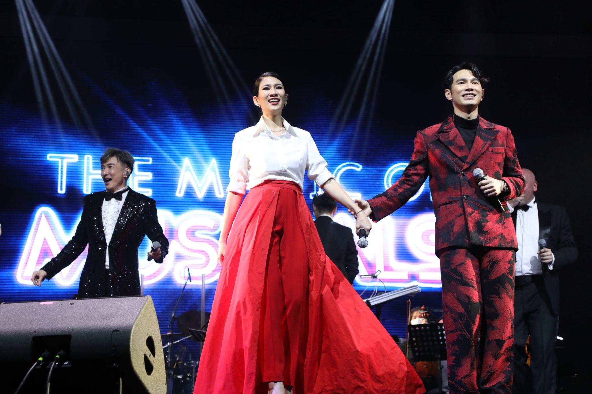 Crisel Consunji、王梓軒、胡渭康,在灣仔會展演出一連三場的《音樂劇的奇幻旅程》。