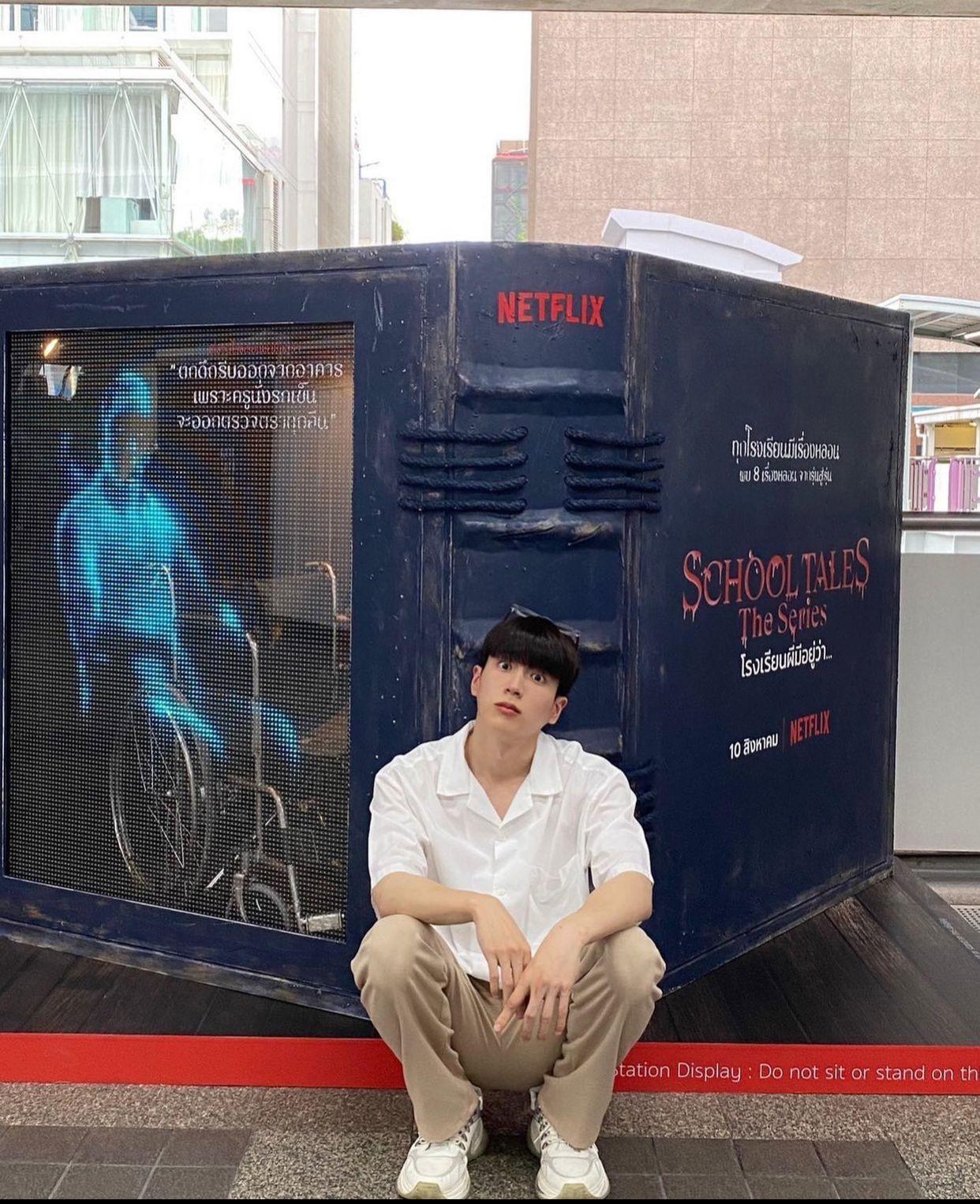 《一秒拳王》肌肉男神查朗在社交平台幫妹妹宣傳《泰恐怖校園怪談》。