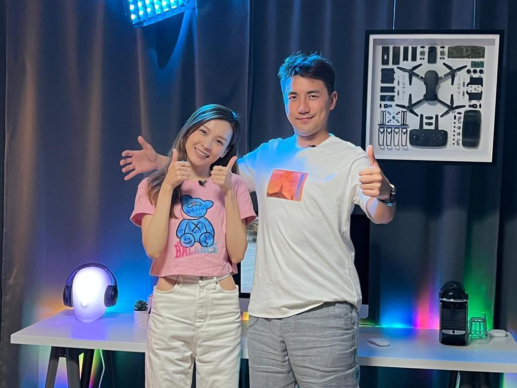 洪永城將與李佳芯大玩VR。