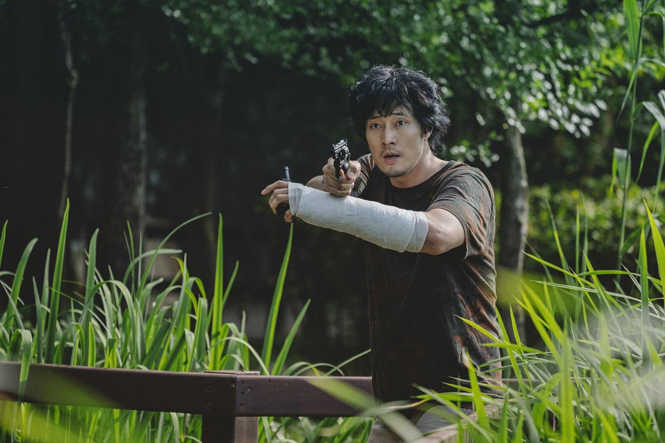 蘇志燮演地球刑警,背後隱藏大秘密。