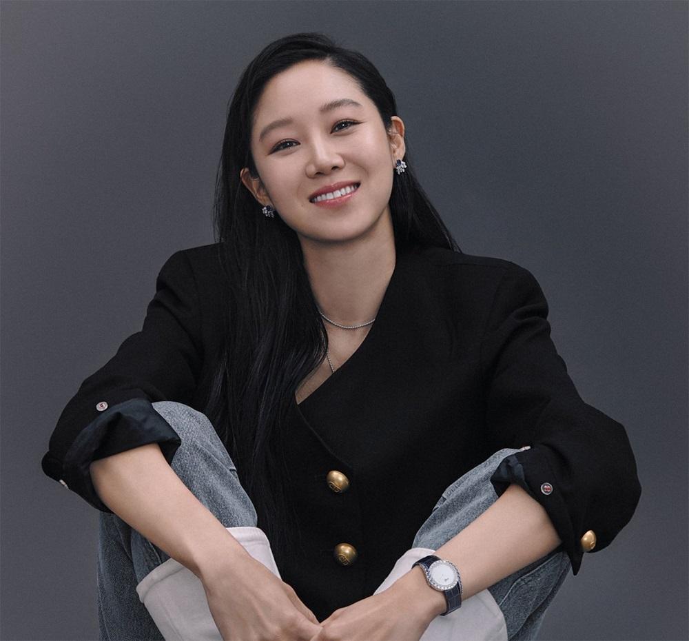 孔孝真演出多部高收視劇集,被封為「收視女王」。