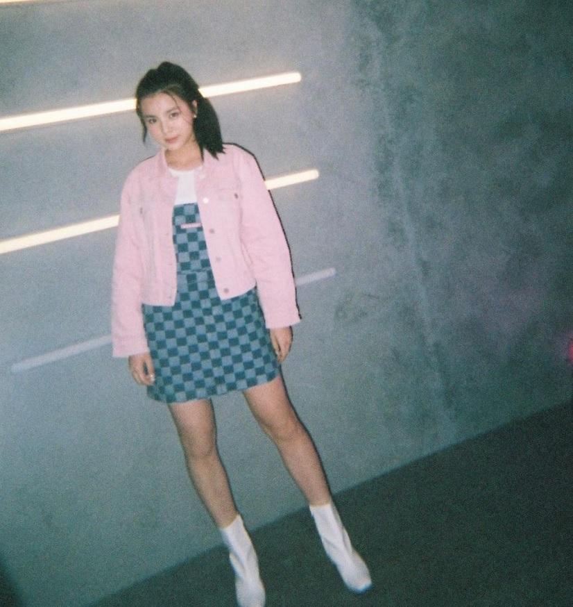 Chantel上載多張暑假與友人遊玩的照片。