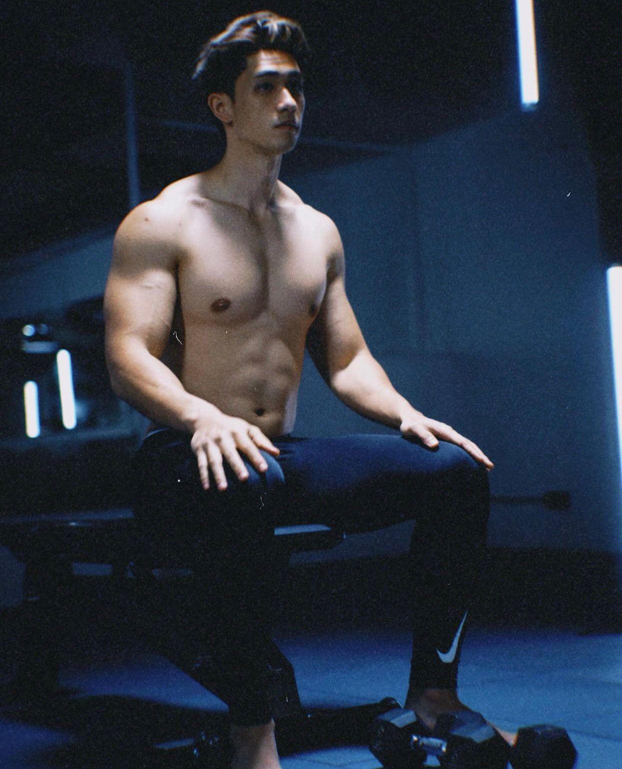 Lynus在疫情期間,決定注資7位數字打造出自己的理想健身運動空間。