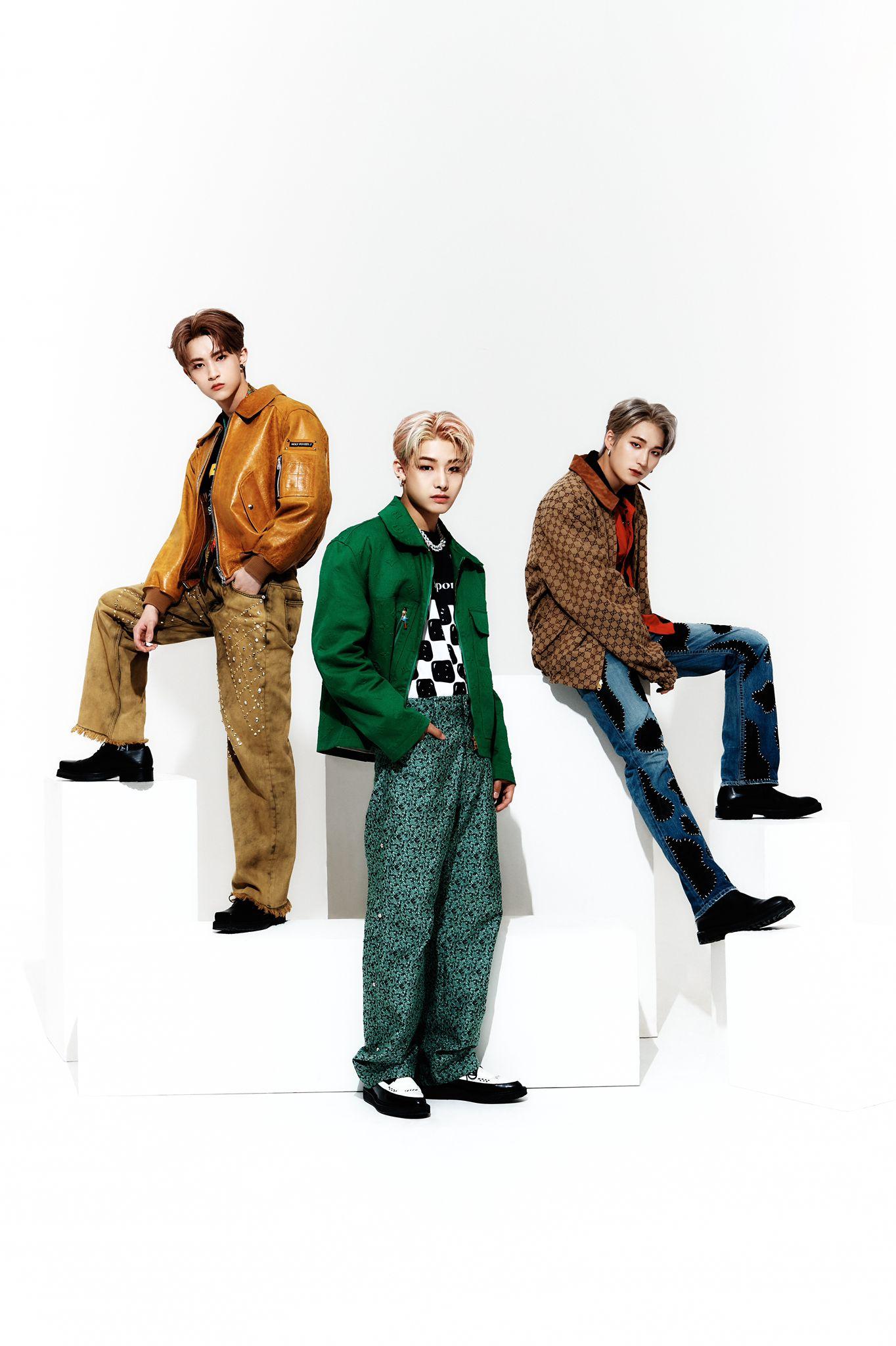 由左至右:香港成員LEO , 隊長LEX , BEOMSOO