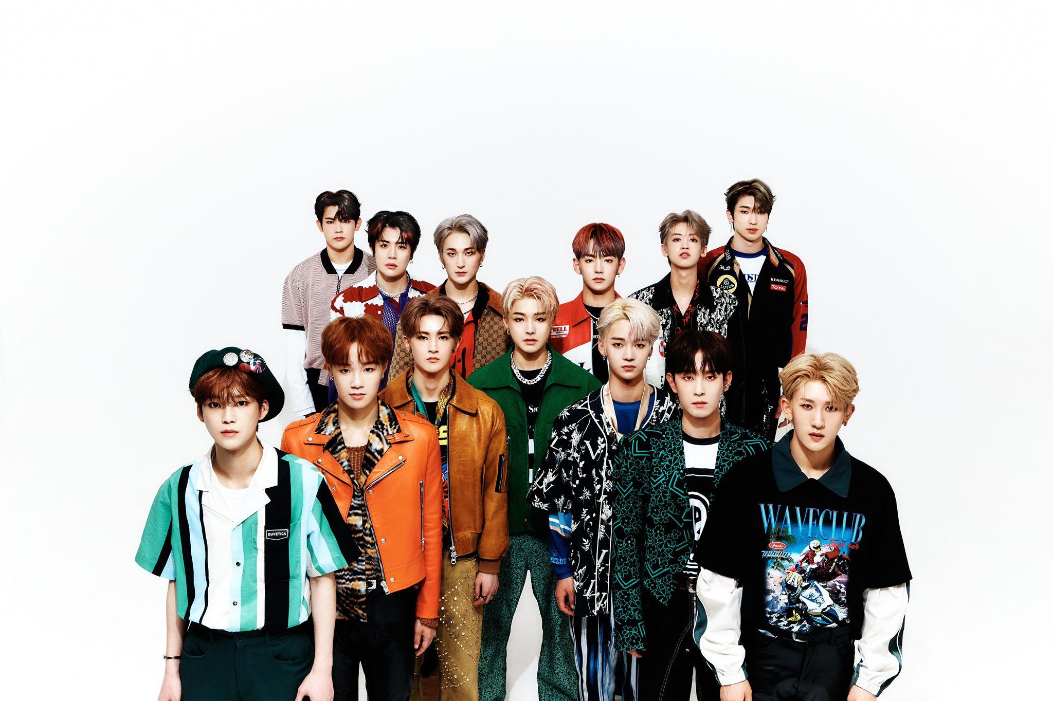 「OCJ NEWBIES」在韓國公開了共13人的時尚造型照。