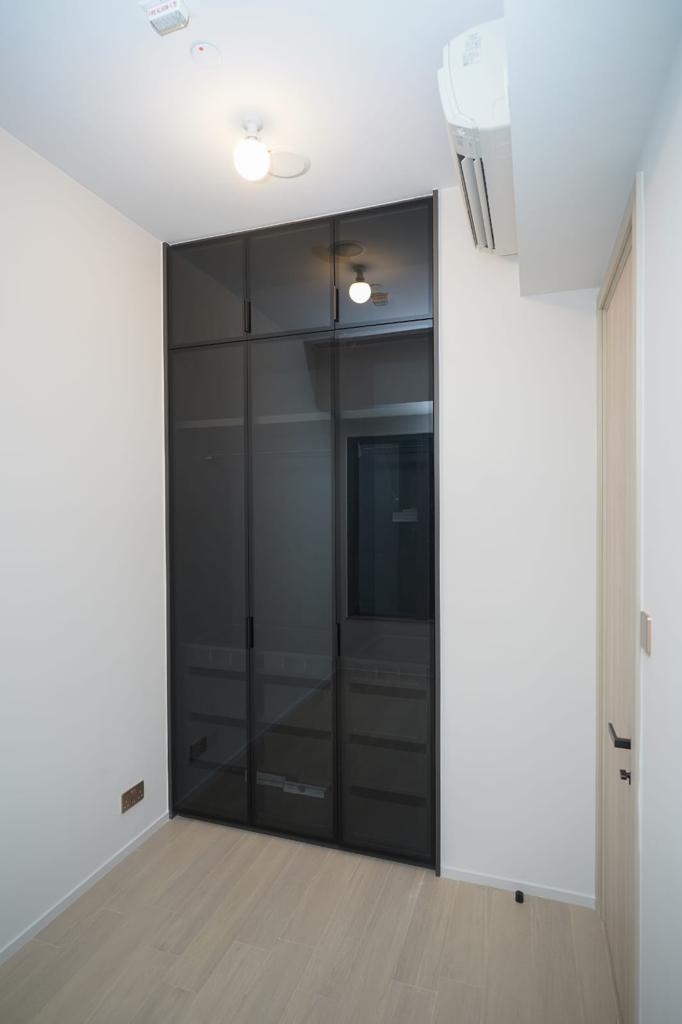 單位為兩房設計,客房設獨立衣帽間,空間靈活多變。(李睿哲攝)