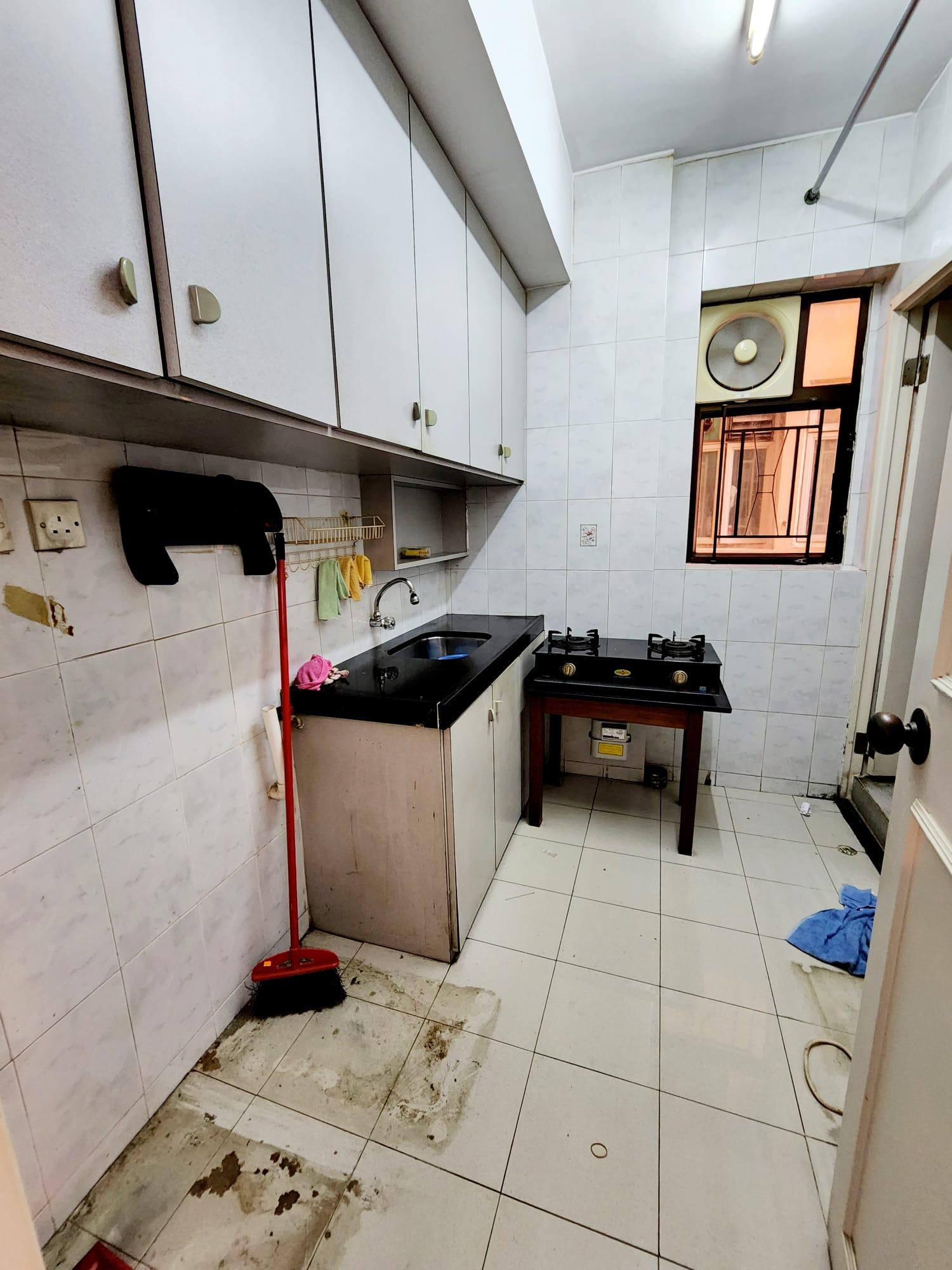 廚房空間相當闊落。 (代理提供相片)