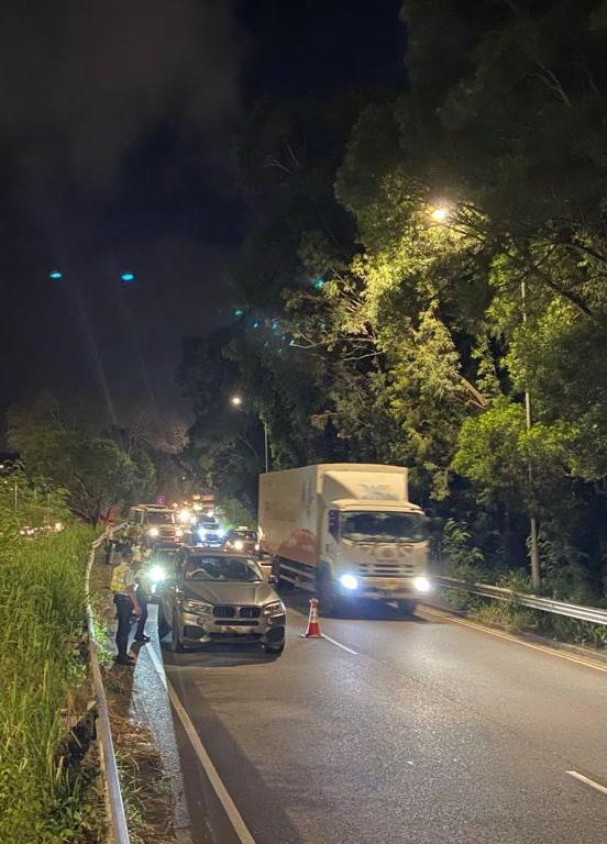 警拘8司機涉酒駕藏毒及停牌駕駛