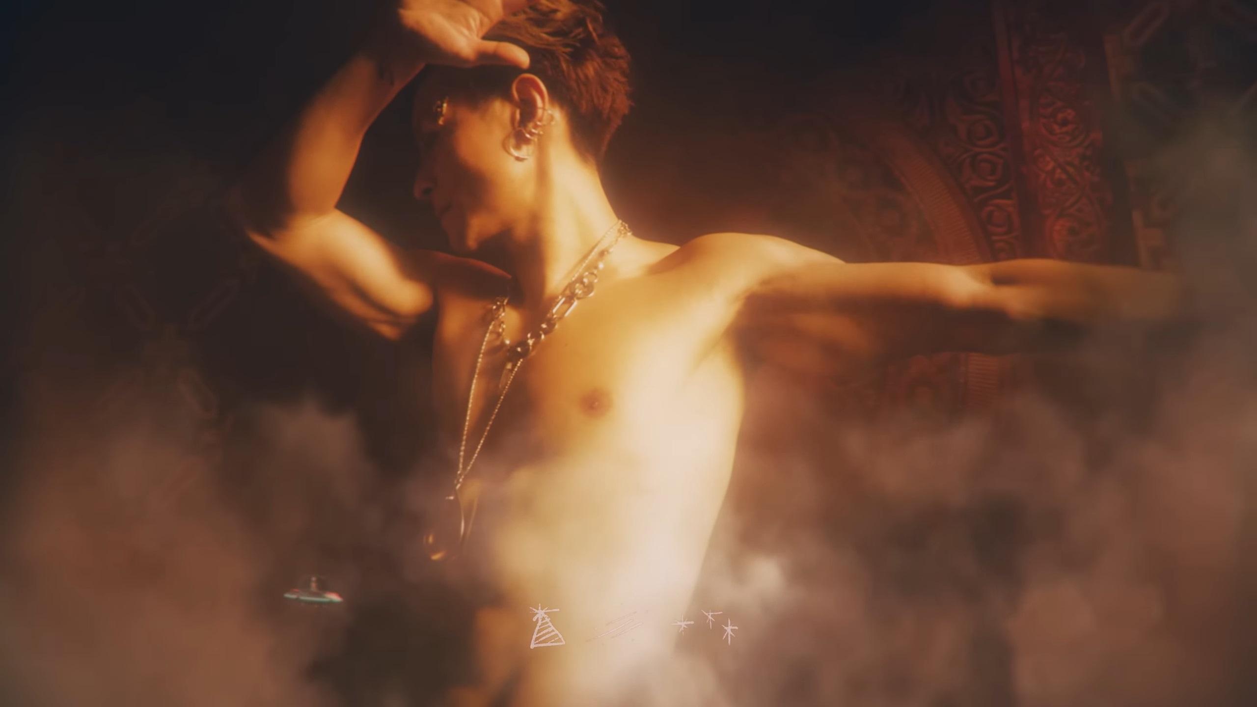 陳健安笑言,拍完MV可放肆食朱古力、雪糕和Pizza。