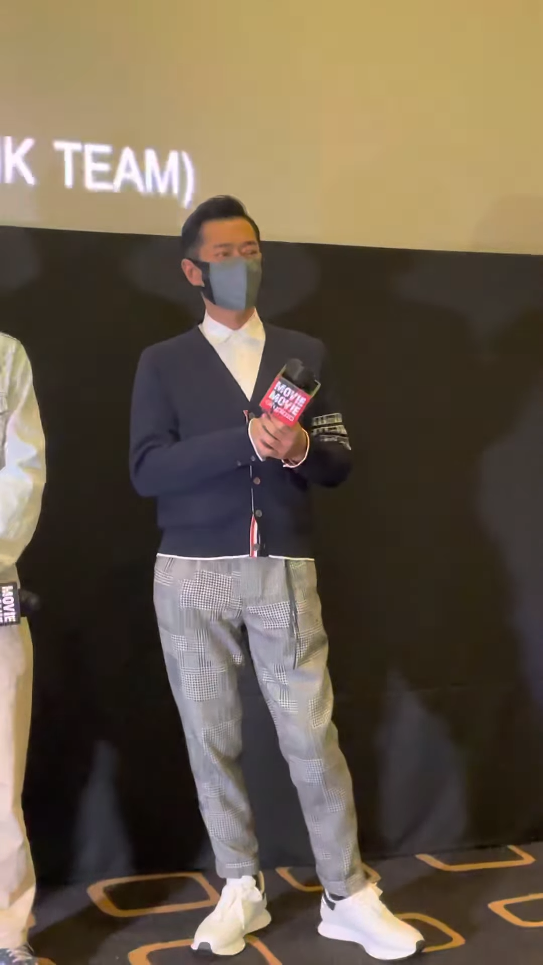 古天樂昨日(20日)連走多場謝票。