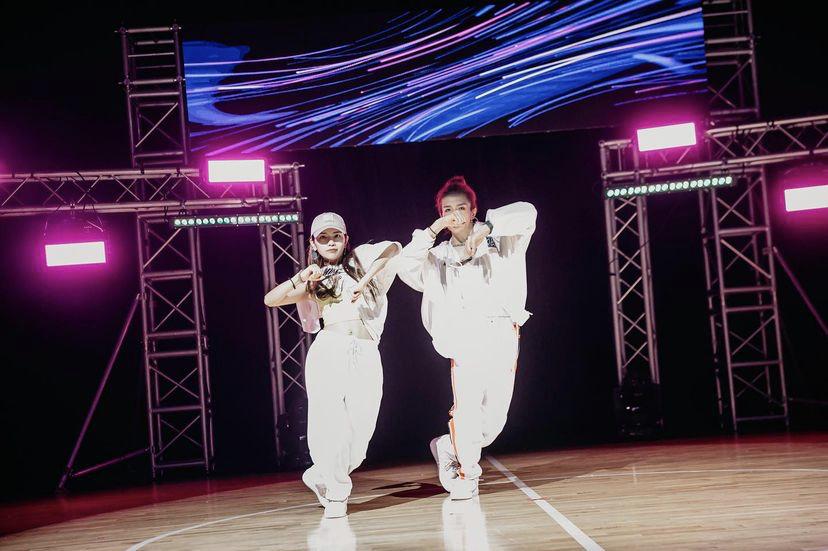 So Ching很掛念與阿Mo一齊跳舞的日子。