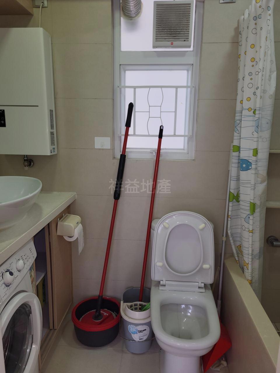 浴室裝修亦新淨整潔。(代理提供相片)