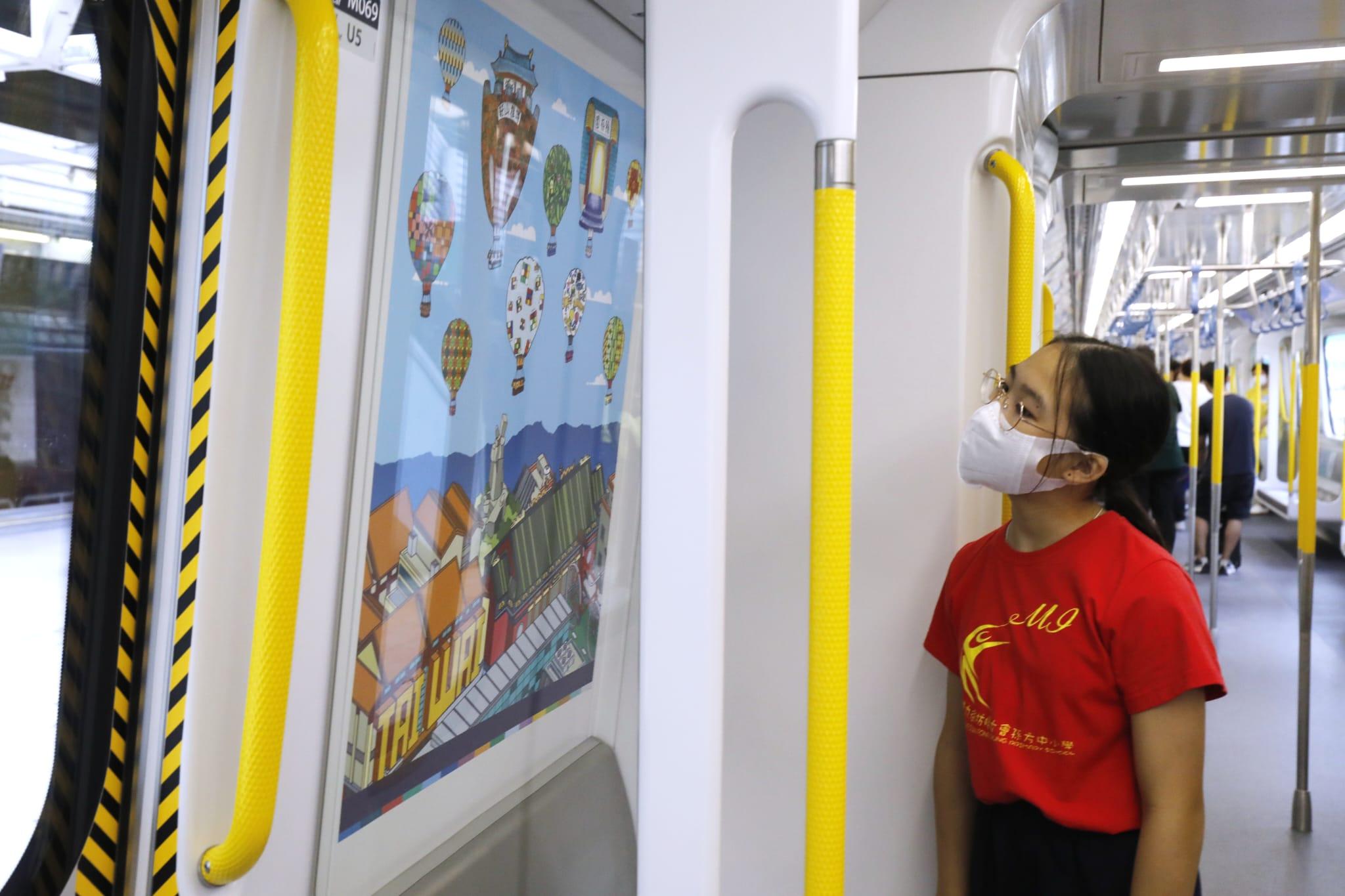 東鐵設藝術列車 藝術家夥沿綫學生設計介紹社區