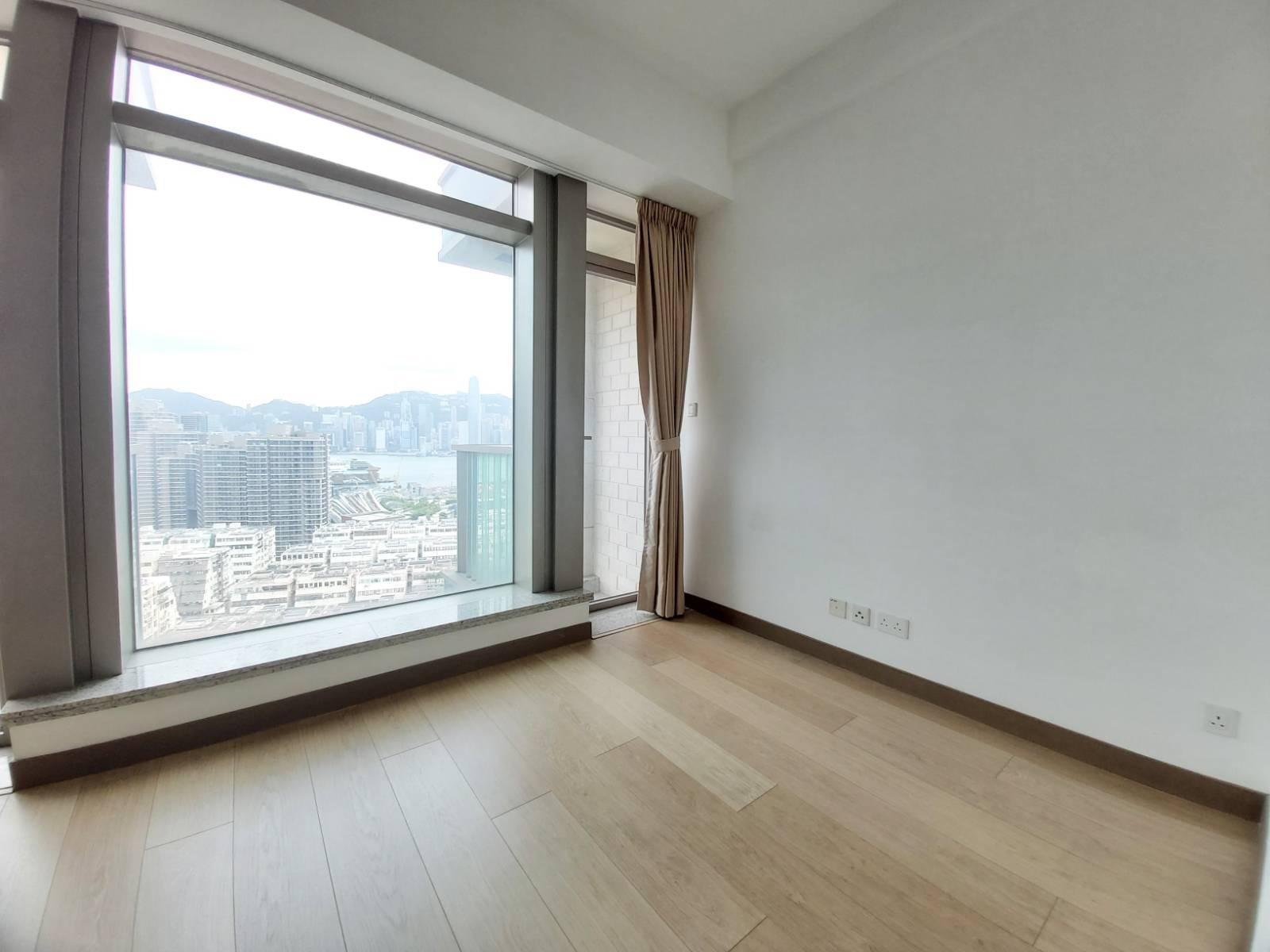 二手樓成交|鬼節百無禁忌!御金.國峯超級凶宅沽出 10年蝕逾三成