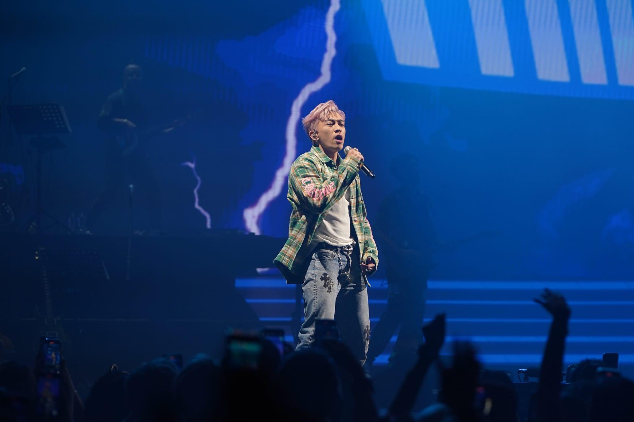 Tyson Yoshi在九展舉行演唱會。