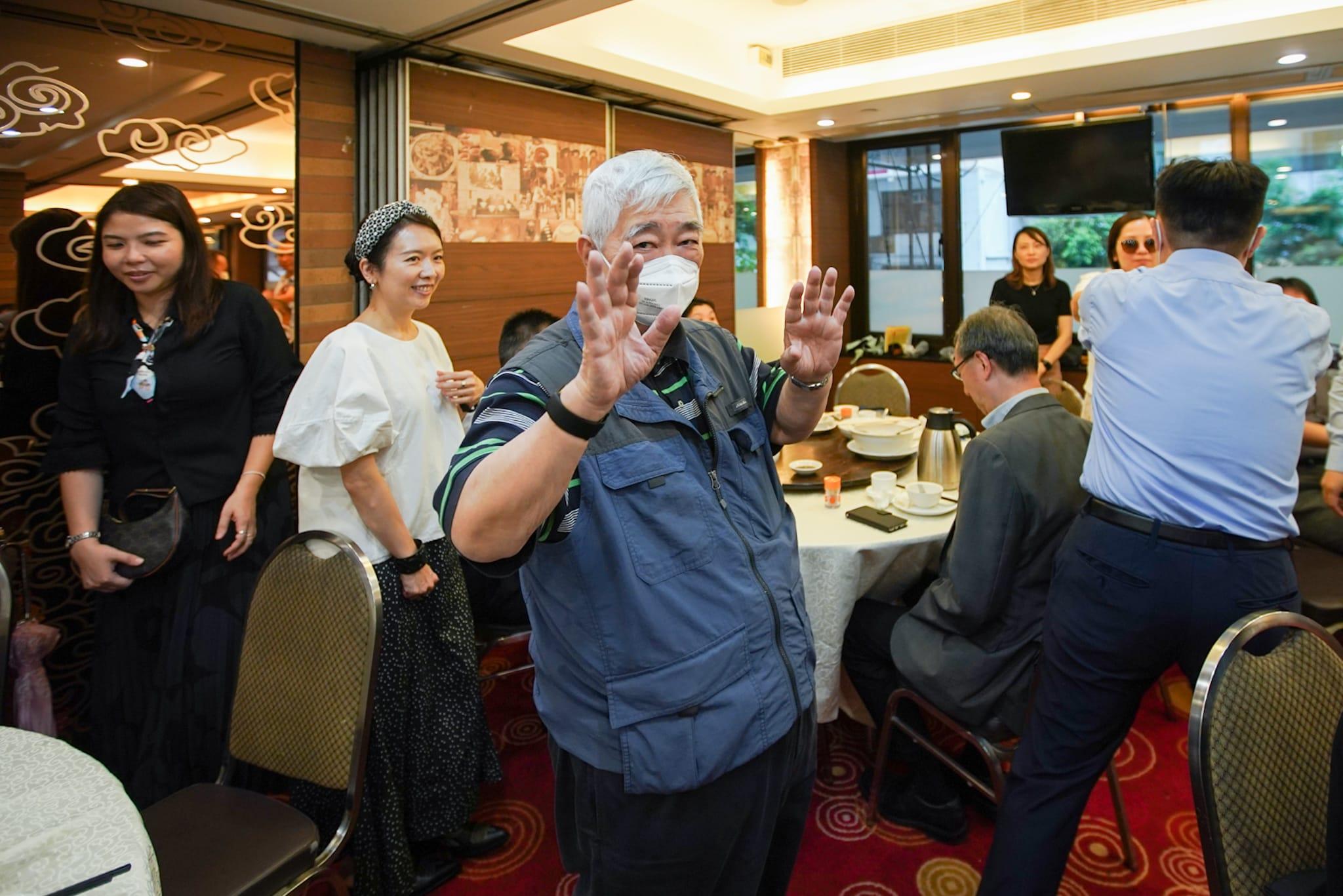 灣仔大榮華擬月底結業 食神韜韜暴瘦現身:出唔到糧