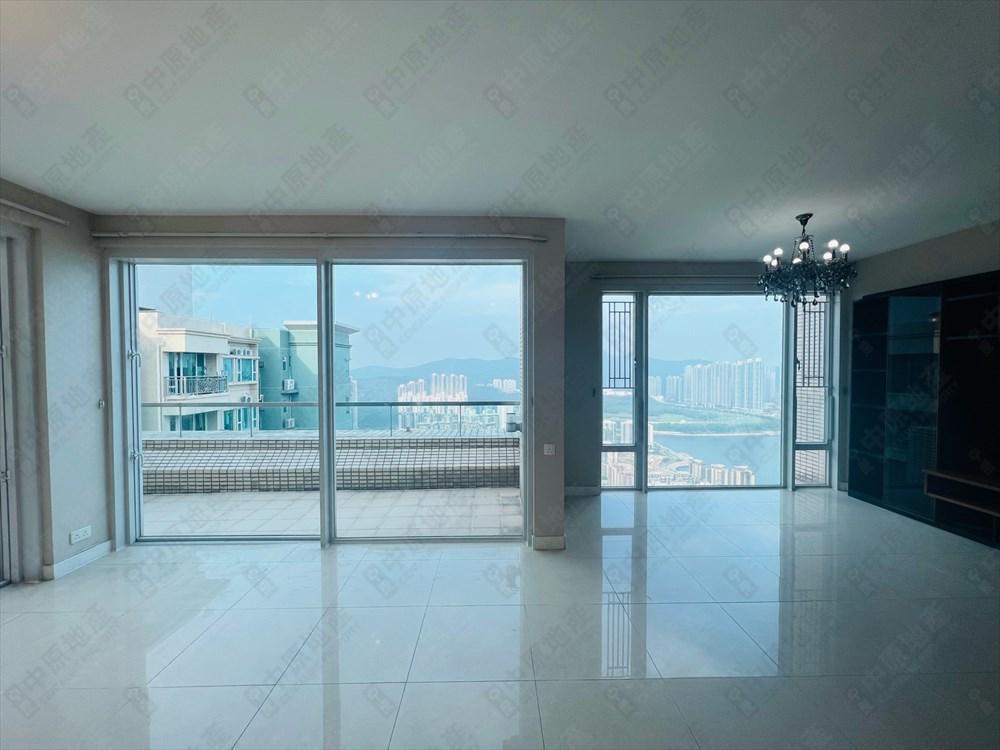 二手樓成交|放盤一個月劈價13%!將軍澳都會駅頂層特色戶1828萬易主