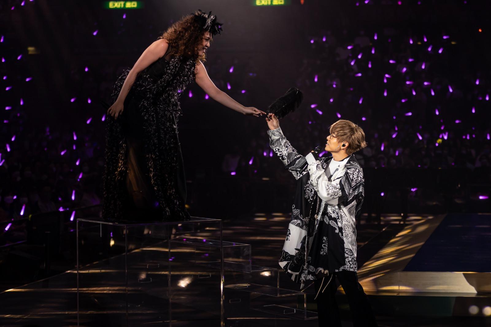 Serrini為家謙紅館騷擔任第四晚嘉賓。