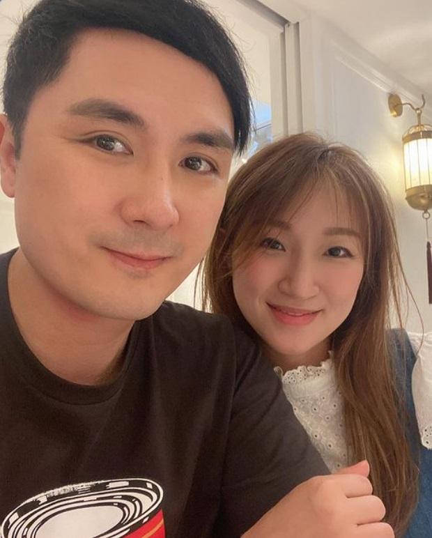 李泳豪與台籍女友Agnes Lin拍拖二年,非常恩愛。