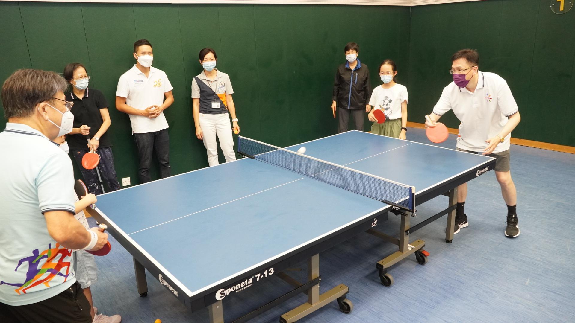 特首李家超參與「全民運動日2022」鼓勵市民勤做運動