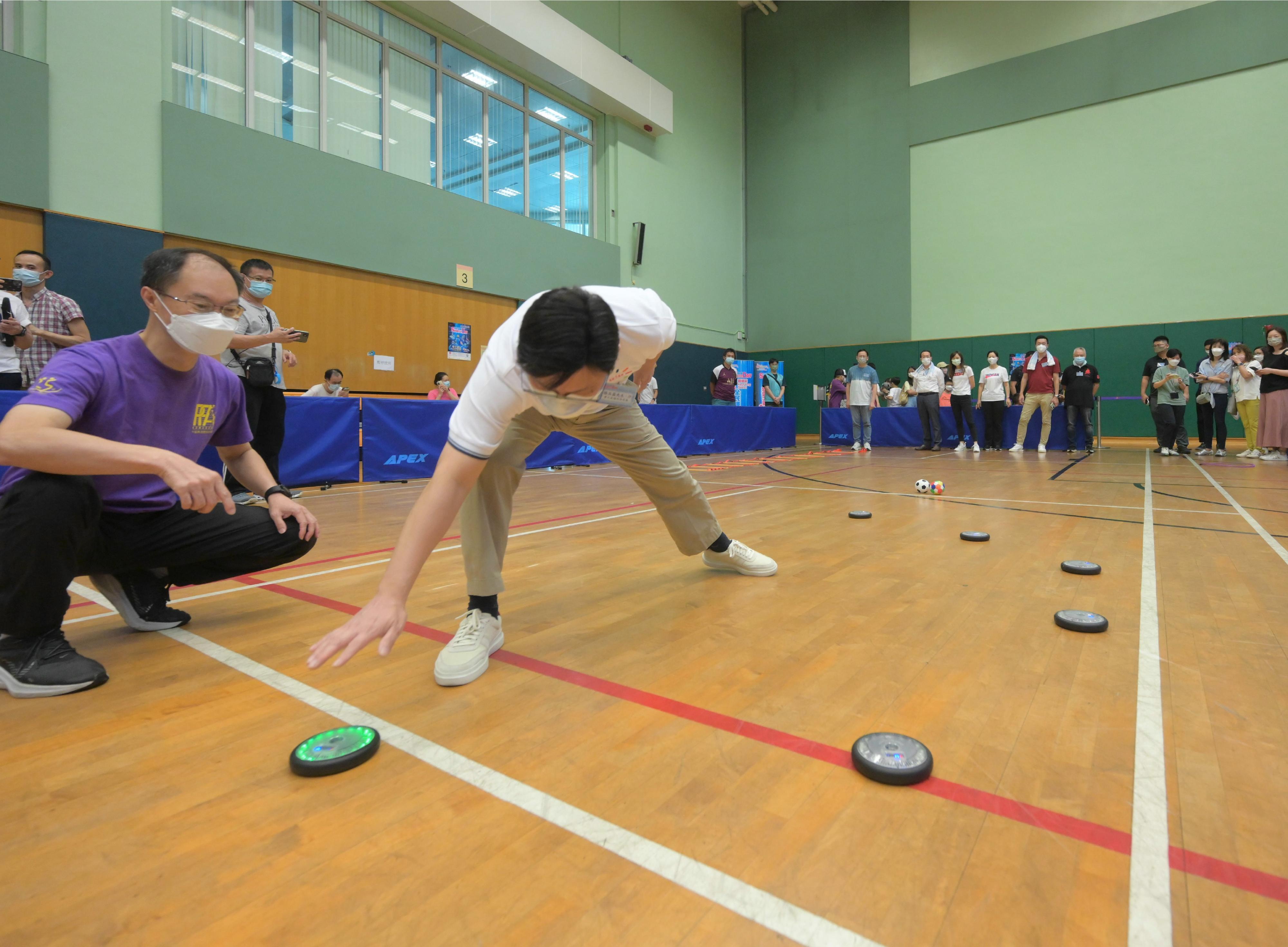 特首李家超參與「全民運動日2022」鼓勵市民勤做運動