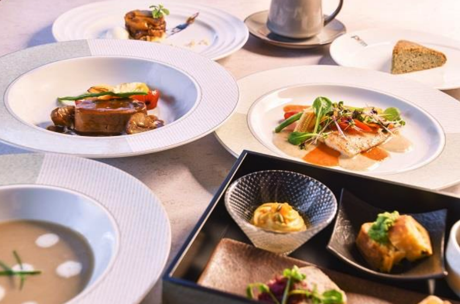 「ろくもん ROKUMON 1 號車」(西式套餐料理)