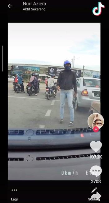 女子為感謝這位外賣員,於社交網尋人。(互聯網)