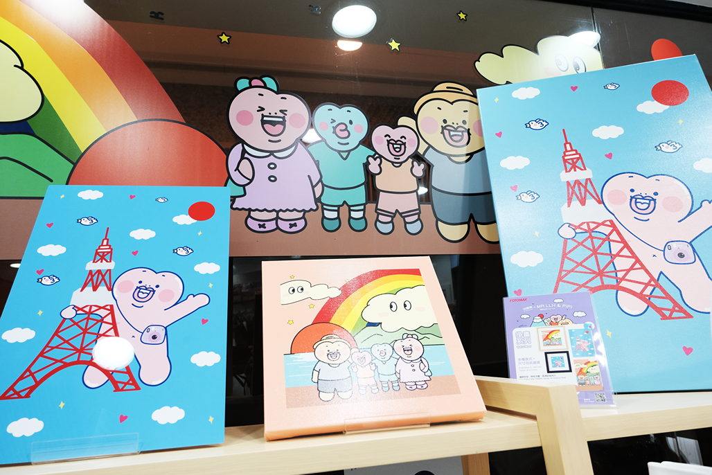 多款PiPi不同尺寸及形狀家居掛畫