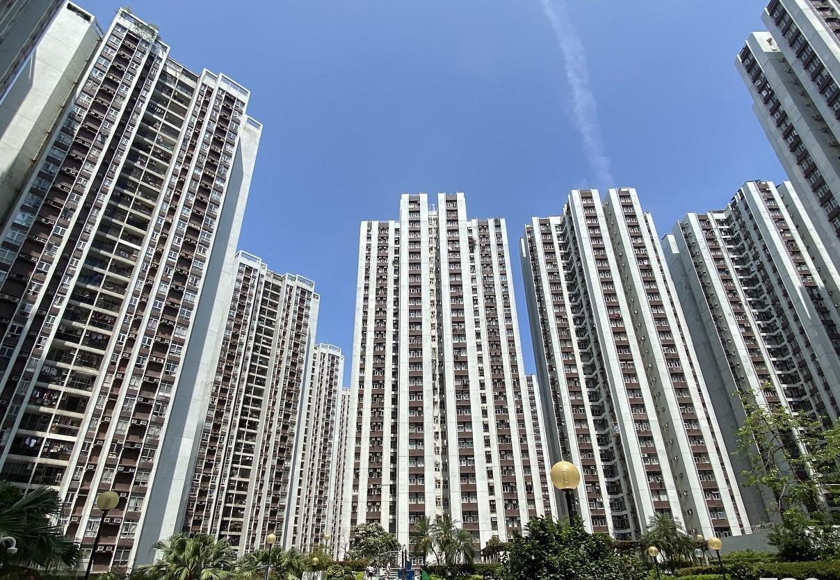 太古城9月暫錄12宗成交,折合平均實用呎價18,365元,其中兩房則王單位新近再跌穿萬元易手。