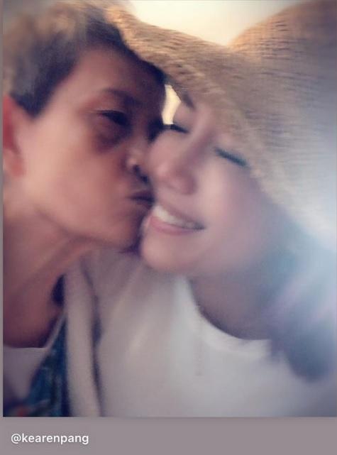 彭秀慧與母親感情要好。