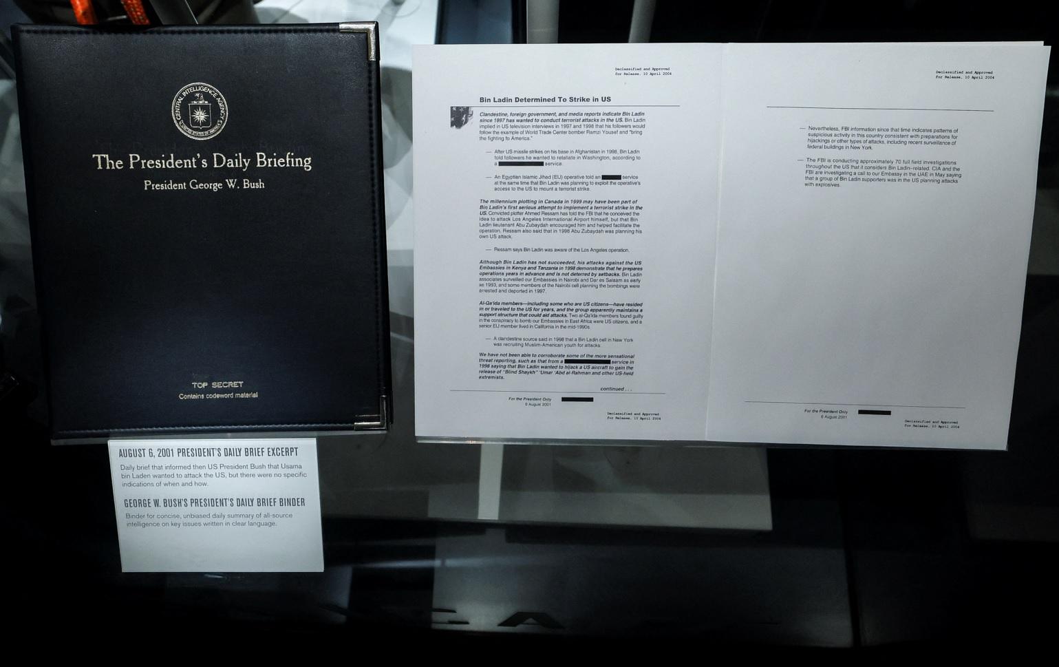 向總統布殊匯報的最高機密文件。(路透社)