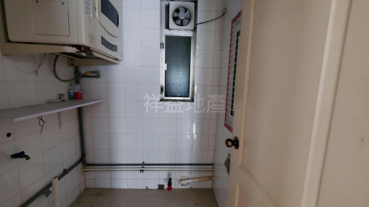 二手樓成交|屯門三房銀主盤劈170萬沽 重返2017年 呎價不足8000元